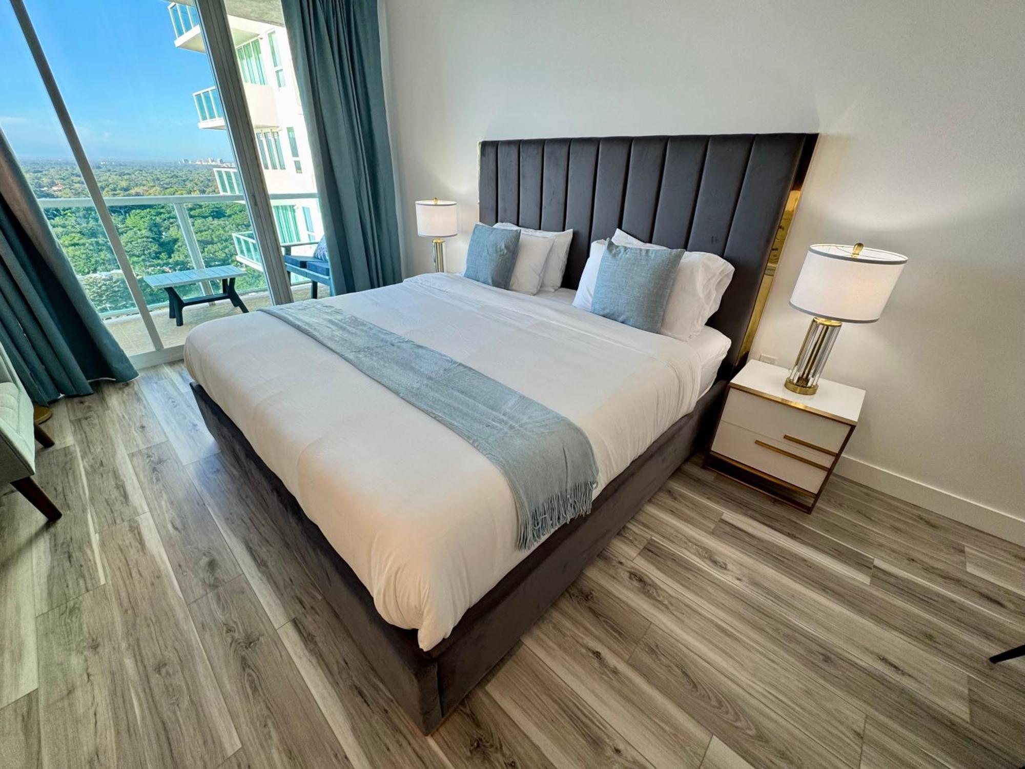 Balcony Ocean View ! Wifi - Pool - Gym - Parking Aparthotel Miami Exterior photo