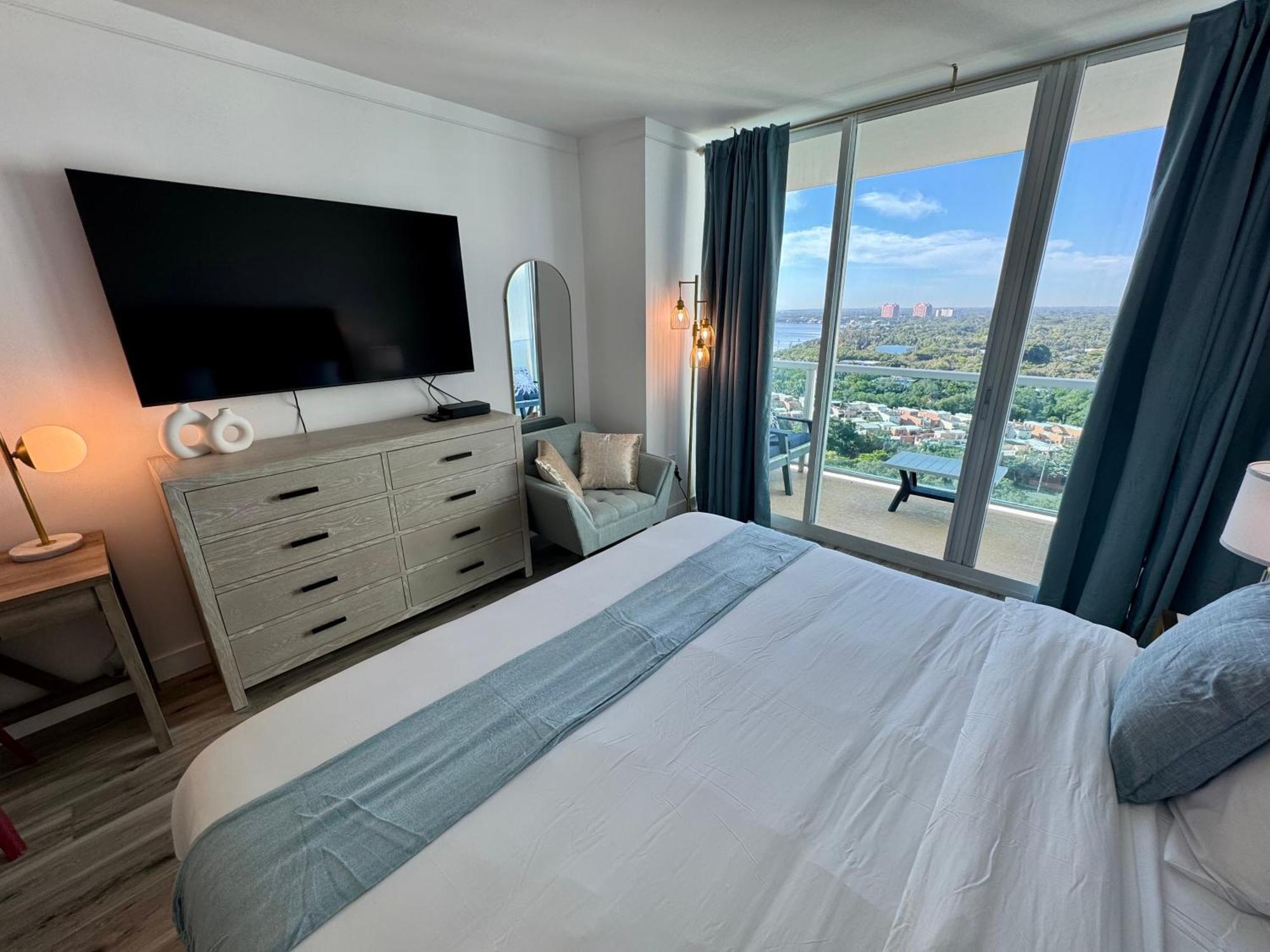 Balcony Ocean View ! Wifi - Pool - Gym - Parking Aparthotel Miami Exterior photo