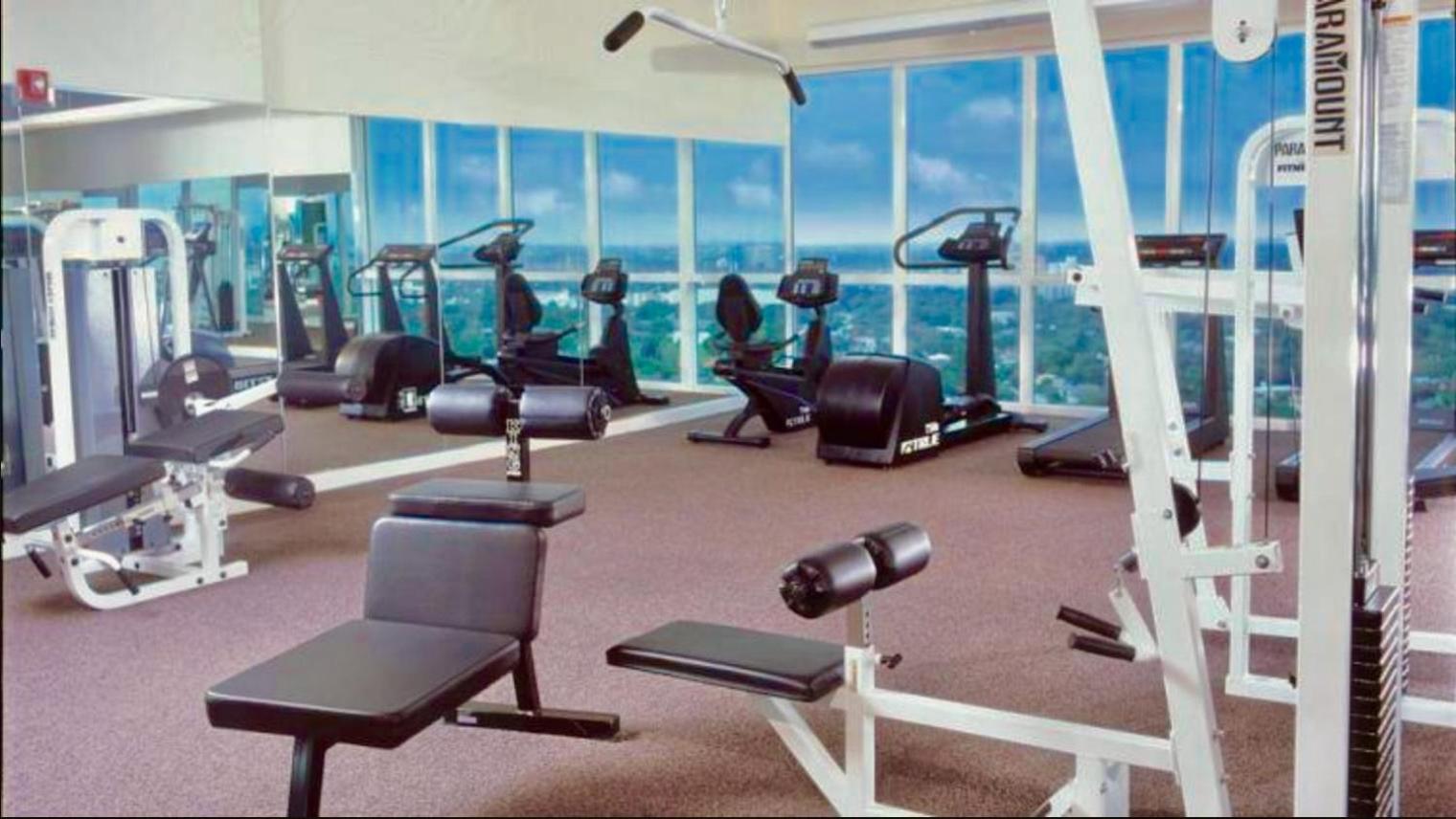 Balcony Ocean View ! Wifi - Pool - Gym - Parking Aparthotel Miami Exterior photo